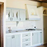 Il Borgo Di Donoratico, With Swimming Pool Hotel apartamentowy 3*