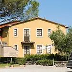 Il Borgo Di Donoratico, With Swimming Pool Hotel apartamentowy