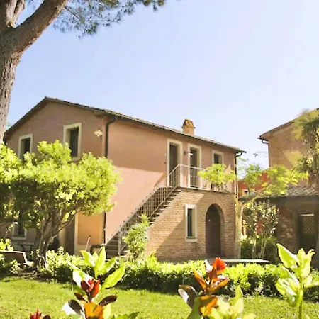 Apartmanhotel Il Borgo Di Donoratico, With Swimming Pool Donoratico