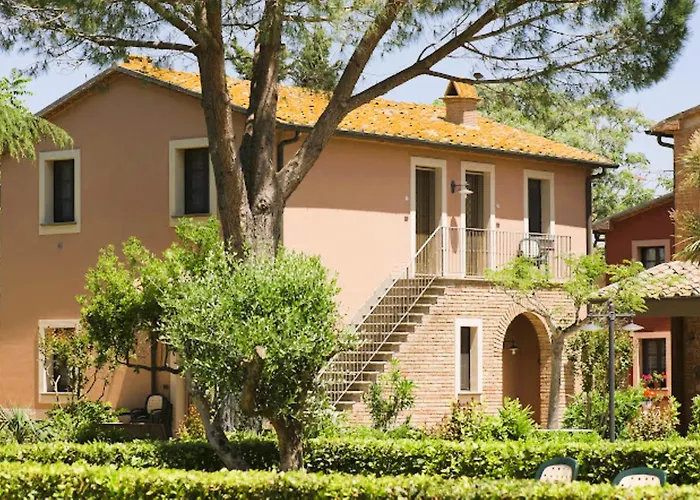 Lejlighedshotel Il Borgo Di Donoratico, With Swimming Pool