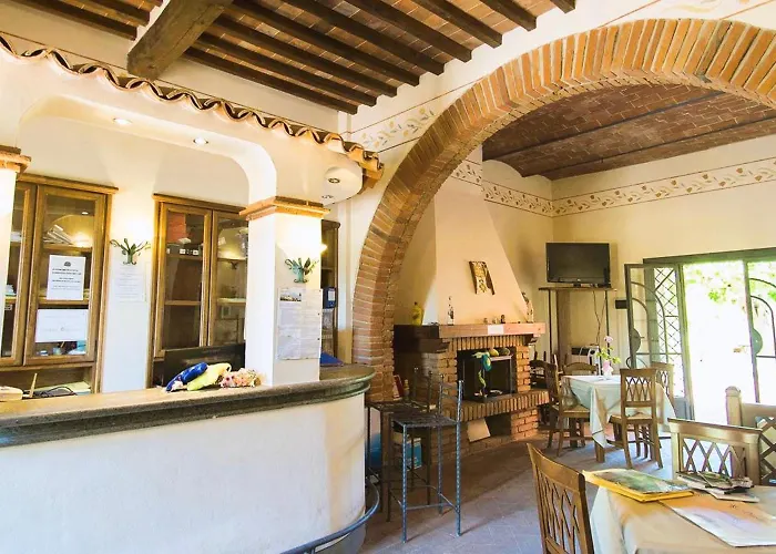Lejlighedshotel Il Borgo Di Donoratico, With Swimming Pool 3*